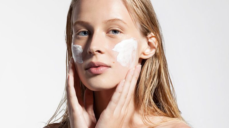 روتین پوستی + مراحل روتین پوستی روزانه و شبانه